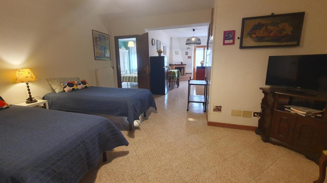 Le Casette Di Civitella La Casa Di Nonna Giulia Civitella Del Lago エクステリア 写真