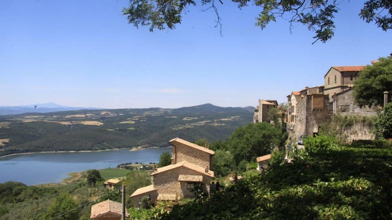 Le Casette Di Civitella La Casa Di Nonna Giulia Civitella Del Lago エクステリア 写真