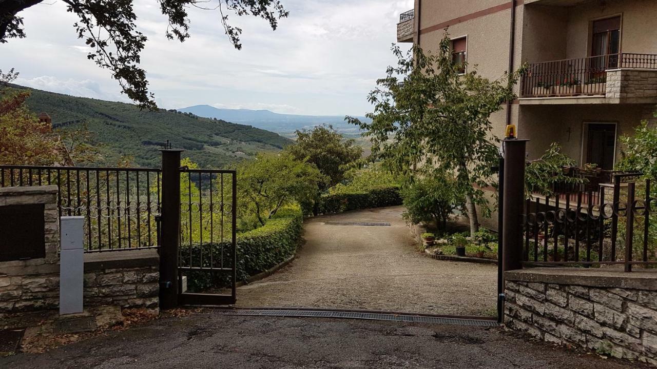 Le Casette Di Civitella La Casa Di Nonna Giulia Civitella Del Lago エクステリア 写真